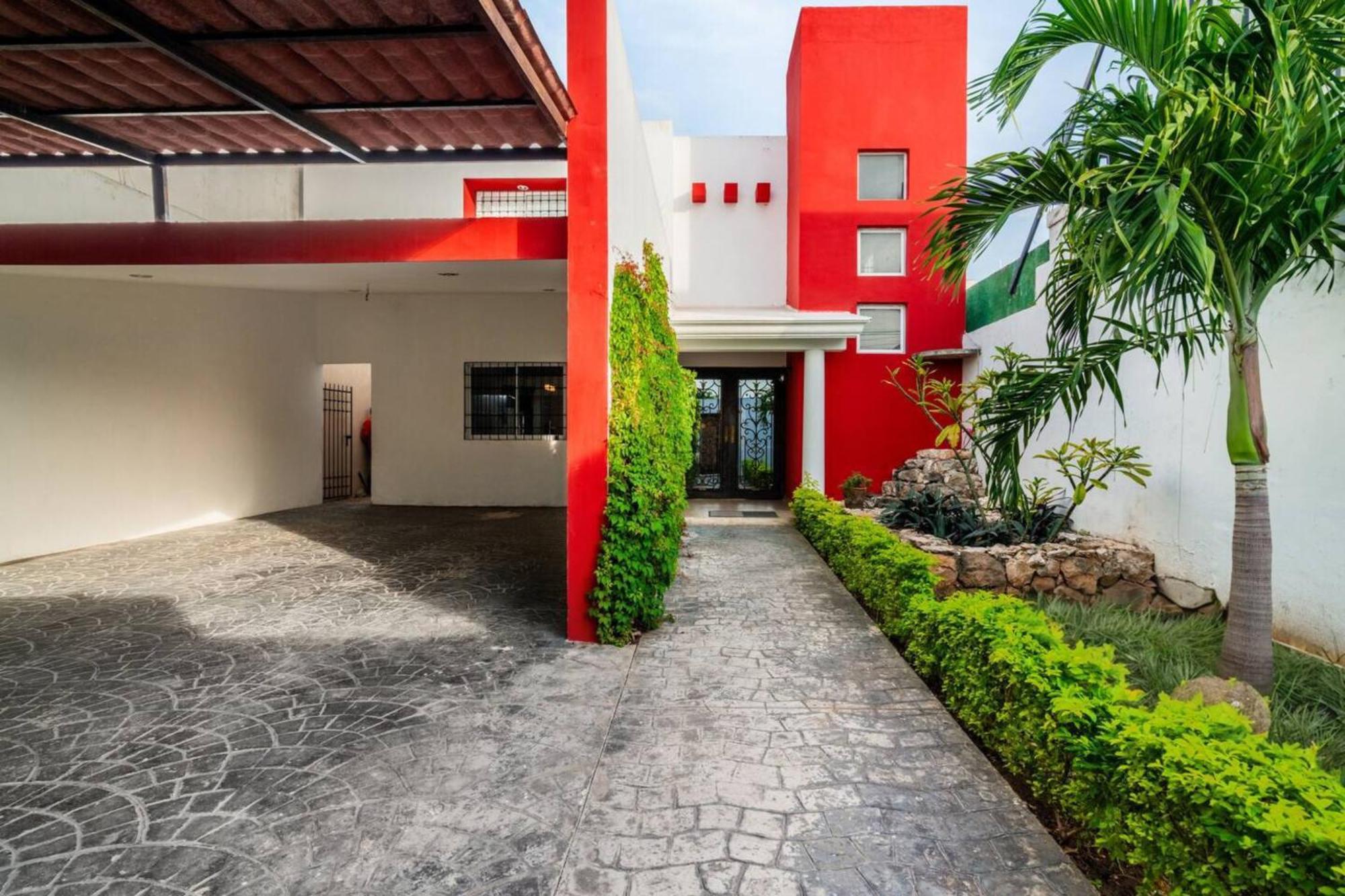 Villa Moderna Con Alberca, Gimnasio Y Cochera Merida Exterior photo